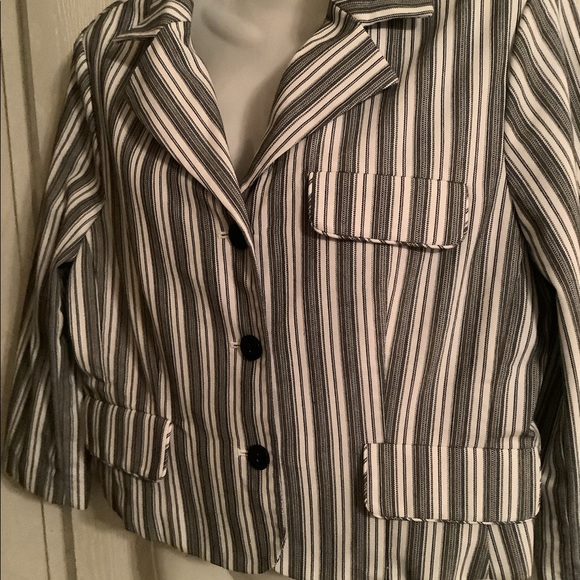 Nine & company jacket black and white striped stretchy lots of buttons - Picture 4 of 10